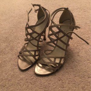 Stuart Weitzman size 7 silver 4” heel sandals